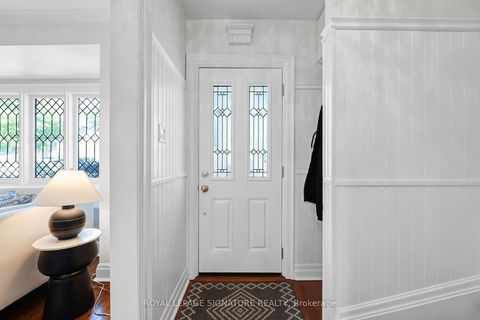 Photo 1 at 41 Southvale Drive, Leaside, Toronto