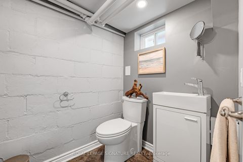 Photo 24 at 41 Southvale Drive, Leaside, Toronto