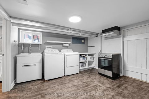 Photo 27 at 41 Southvale Drive, Leaside, Toronto