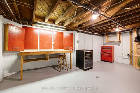 Photo 28 at 41 Southvale Drive, Leaside, Toronto