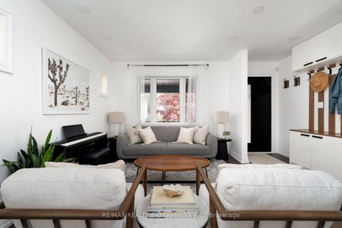 Photo 5 at 52 Fifth Street, New Toronto, Toronto