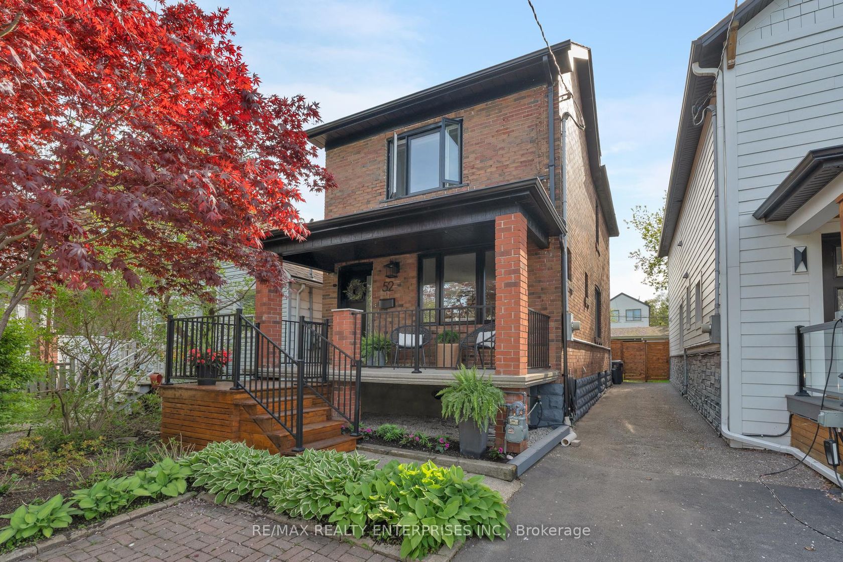 52 Fifth Street, New Toronto, Toronto 