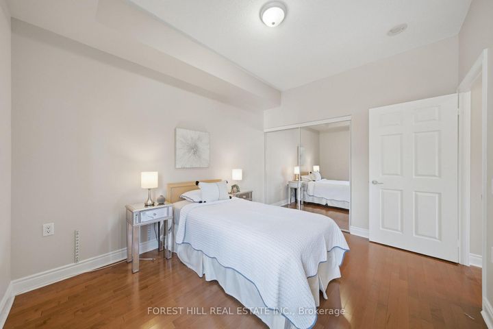 Photo 17 at 211 - 12 Rean Drive, Bayview Village, Toronto