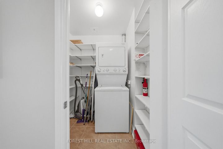Photo 20 at 211 - 12 Rean Drive, Bayview Village, Toronto