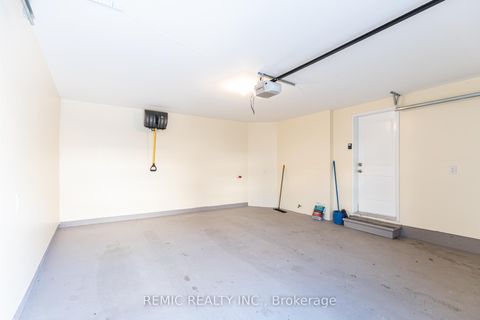 Photo 37 at 36 Sailors Landing, Bowmanville, Clarington
