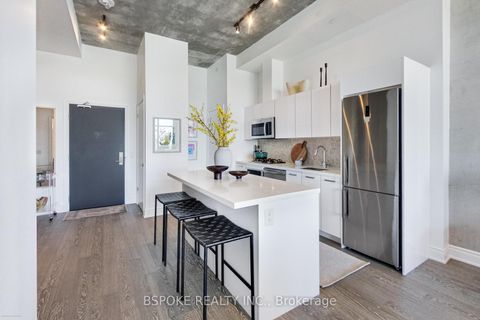 Photo 7 at LPH9 - 608 Richmond Street W, Waterfront Communities C1, Toronto