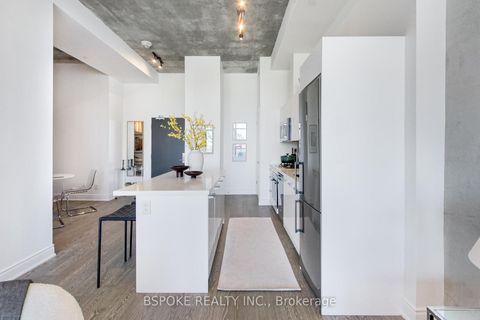 Photo 13 at LPH9 - 608 Richmond Street W, Waterfront Communities C1, Toronto