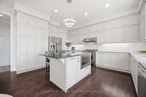 Photo 13 at 17 Lacrosse Trail, Kleinburg, Vaughan