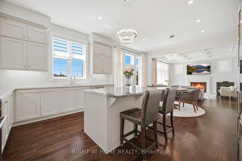Photo 15 at 17 Lacrosse Trail, Kleinburg, Vaughan