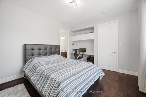 Photo 36 at 17 Lacrosse Trail, Kleinburg, Vaughan