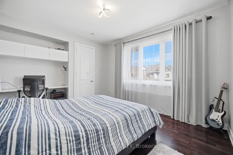 Photo 37 at 17 Lacrosse Trail, Kleinburg, Vaughan