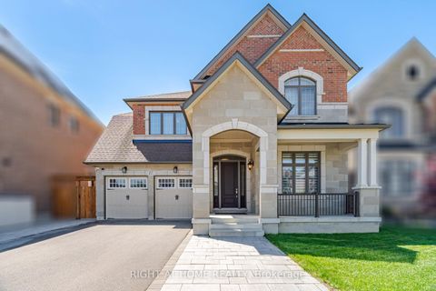 Photo 49 at 17 Lacrosse Trail, Kleinburg, Vaughan