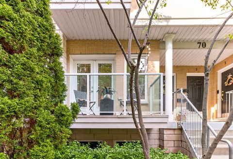 Photo 3 at 4 - 70 Byng Avenue, Willowdale East, Toronto
