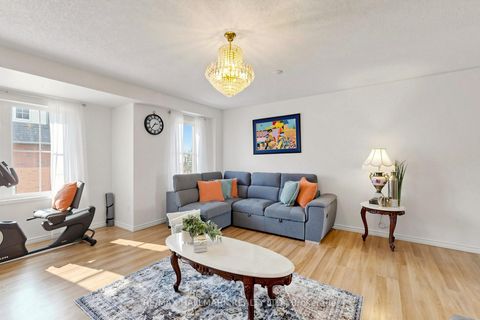 Photo 3 at 132 - 36 Jenkinson Way, Dorset Park, Toronto
