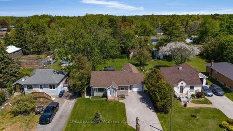 Photo 1 at 8001 Yonge Street, Stroud, Innisfil