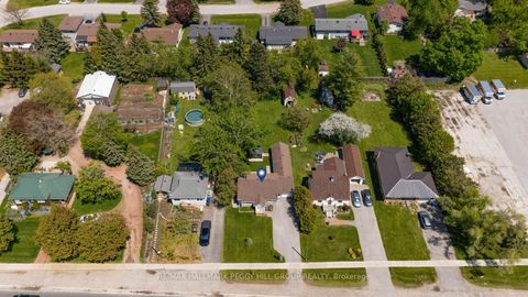 Photo 16 at 8001 Yonge Street, Stroud, Innisfil