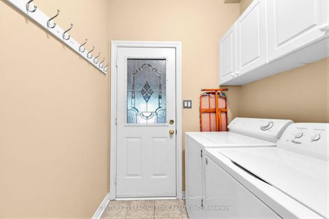 Photo 16 at 40 Rouge Bank Drive, Legacy, Markham
