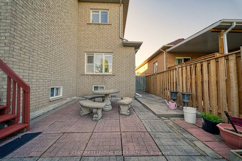 Photo 44 at 40 Rouge Bank Drive, Legacy, Markham