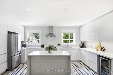 Photo 12 at 10 Dana Avenue, CFB, Toronto