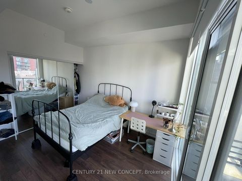 Photo 17 at 1009 - 158 Front Street E, Moss Park, Toronto