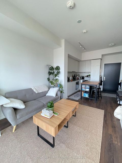 Photo 27 at 1009 - 158 Front Street E, Moss Park, Toronto