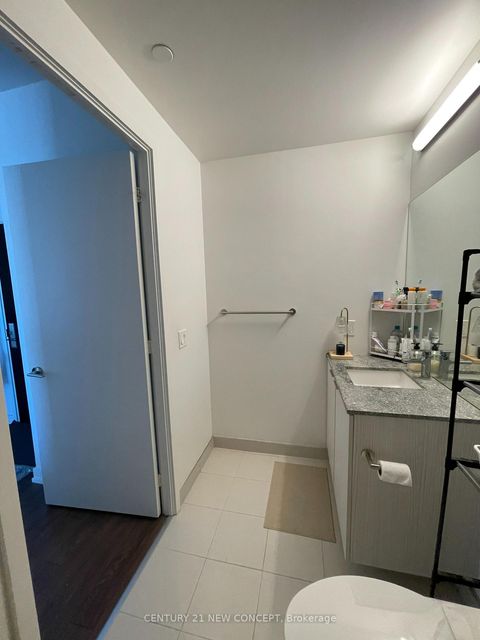 Photo 39 at 1009 - 158 Front Street E, Moss Park, Toronto