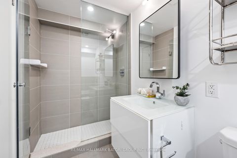 Photo 15 at 919 - 111 St Clair Avenue W, St. Clair, Toronto
