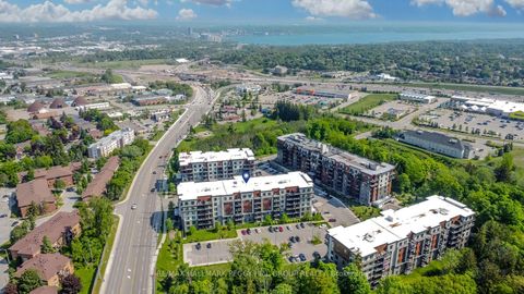 Photo 12 at 407 - 306 Essa Road, 400 West, Barrie
