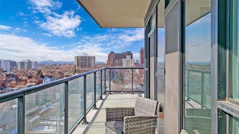 Photo 16 at 705 - 1603 Eglinton Avenue W, Oakwood Village, Toronto
