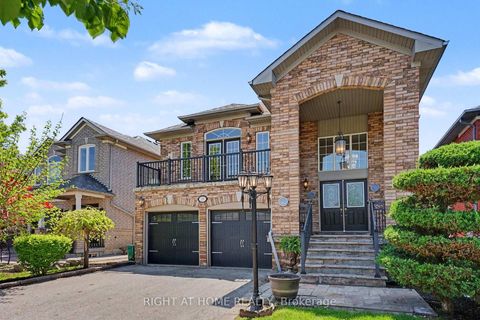 Photo 1 at 251 Sonoma Boulevard, Sonoma Heights, Vaughan