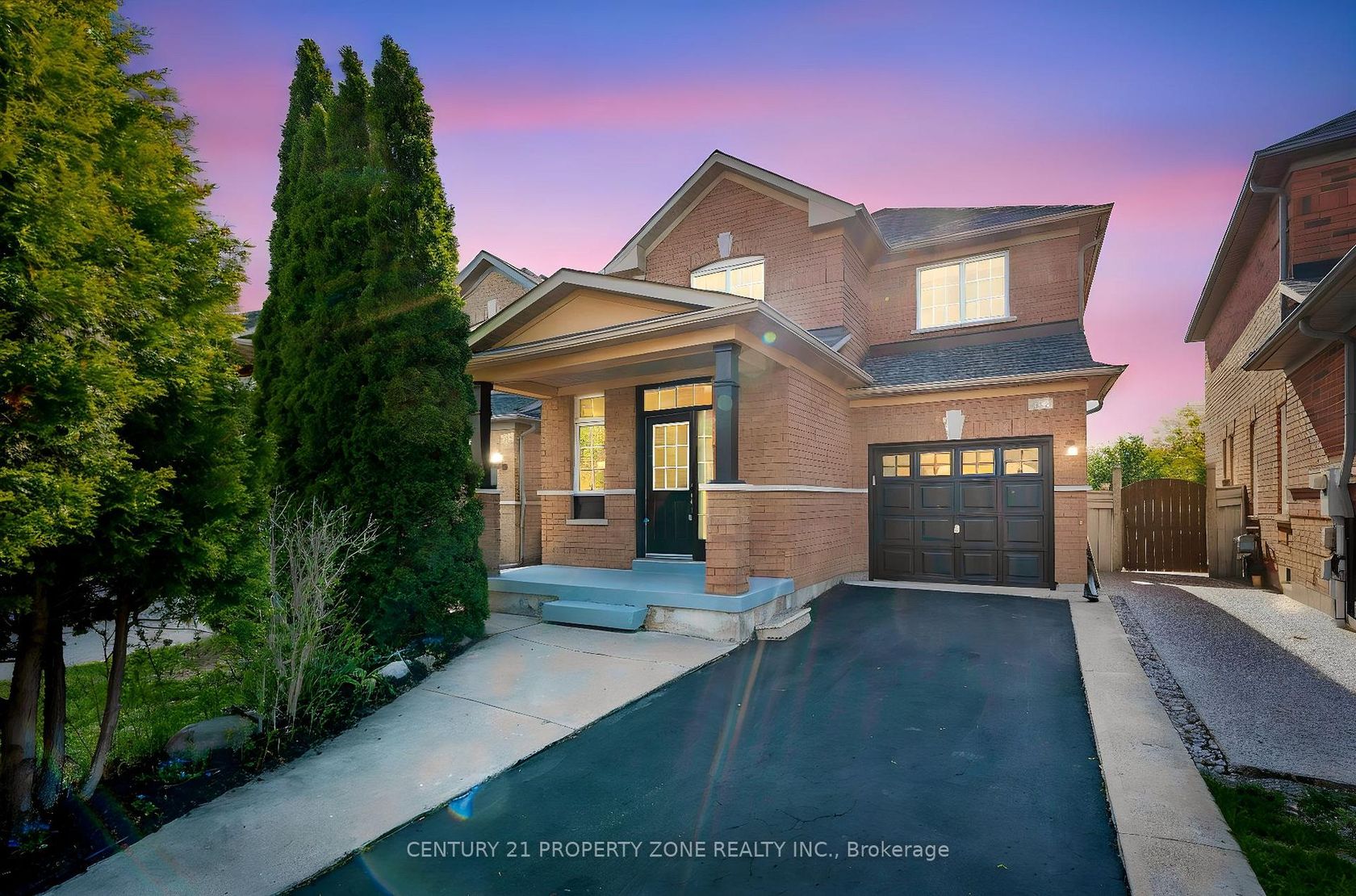 24 Signet Way, Vellore Village, Vaughan photo number 2