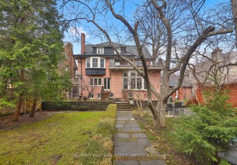 Photo 31 at 127 Roxborough Drive, Moore Park, Toronto