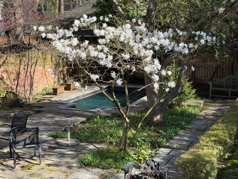 Photo 33 at 127 Roxborough Drive, Moore Park, Toronto