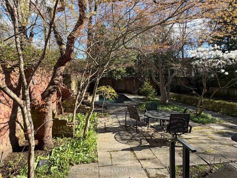 Photo 35 at 127 Roxborough Drive, Moore Park, Toronto