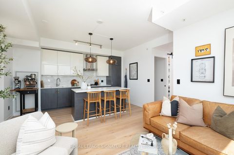 Photo 4 at 610 - 36 Howard Park Avenue, Roncesvalles, Toronto