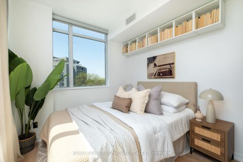 Photo 18 at 610 - 36 Howard Park Avenue, Roncesvalles, Toronto