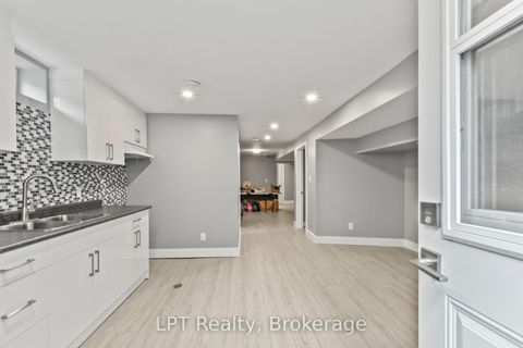 Photo 24 at 111 Bayview Avenue, Keswick South, Georgina