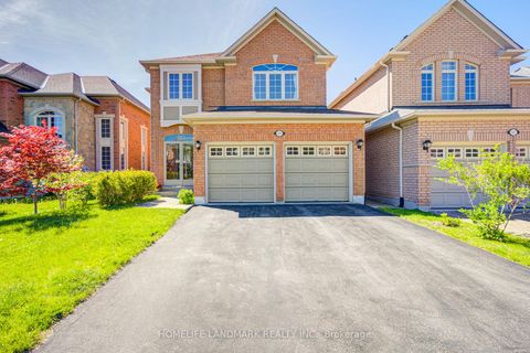 Photo 3 at 89 Jefferson Forest Drive, Jefferson, Richmond Hill