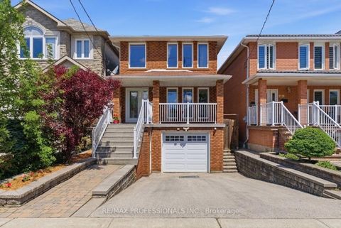 Photo 0 at 84 Harding Avenue, Amesbury, Toronto