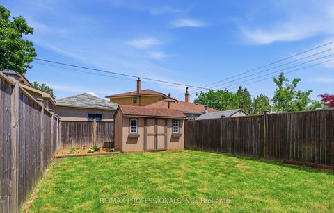 Photo 48 at 84 Harding Avenue, Amesbury, Toronto