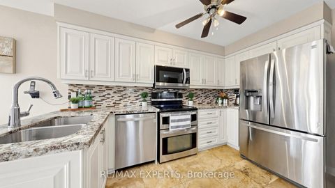 Photo 10 at 229 Rosanna Crescent, Maple, Vaughan