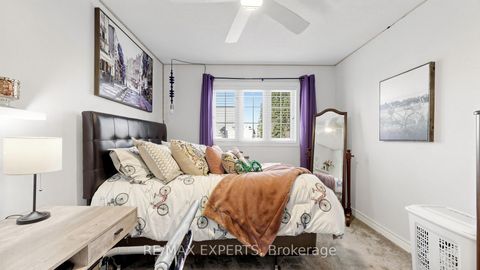 Photo 20 at 229 Rosanna Crescent, Maple, Vaughan