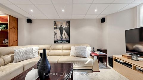 Photo 27 at 229 Rosanna Crescent, Maple, Vaughan