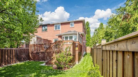 Photo 32 at 229 Rosanna Crescent, Maple, Vaughan