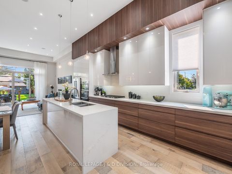 Photo 6 at 221 Virginia Avenue, Lumsden, Toronto