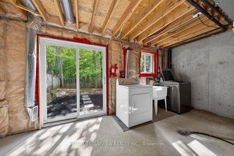 Photo 33 at 52 Hawthorne Crescent, Ardagh, Barrie