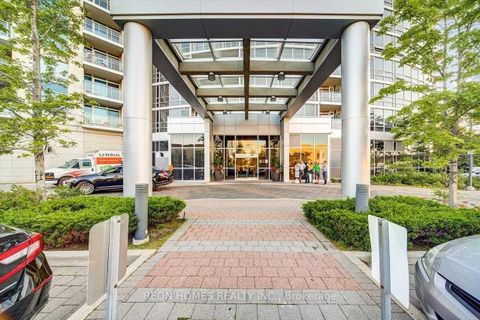 Photo 3 at 302 - 83 Borough Drive, Bendale, Toronto