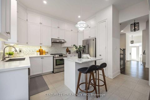 Photo 14 at 109 Vantage Loop, Woodland Hill, Newmarket