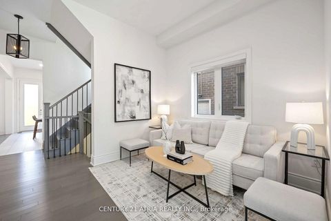 Photo 22 at 109 Vantage Loop, Woodland Hill, Newmarket
