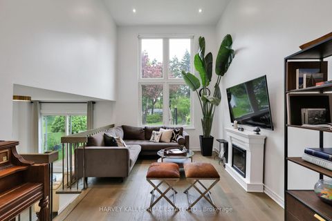 Photo 5 at 41 Donnamora Crescent, German Mills, Markham